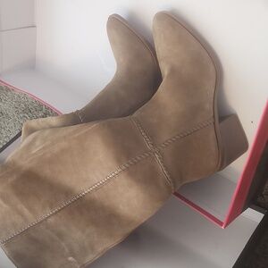 Vince Camuto Kaleeca Women’s Knee-High Suede Boots — Tan